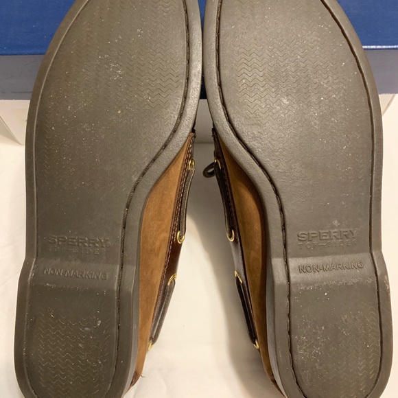 Like New Sperry Authentic Original Boat Shoes - Picture 6 of 8